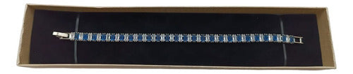 Generic Elegant Bracelet with Blue Brilliant Stones 0