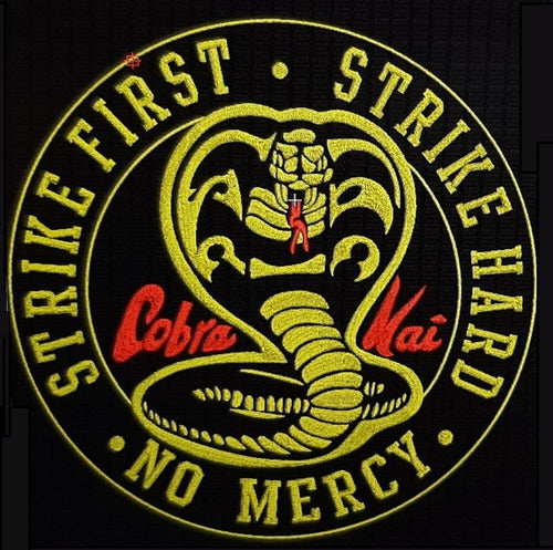 Diseño De Matrices P/ Máquina De Bordar Cobra Karate Logo 0