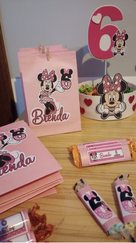 Generic Minnie Mouse Sweet Table with Gifts 3