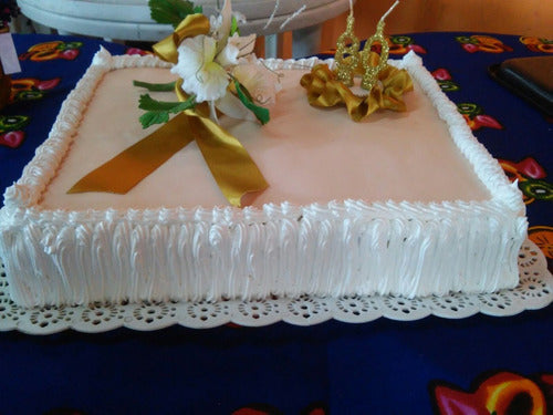 LU-CY GCREACIONES Tortas Artesanales Infantiles Comunión Casamiento 15 Años 4