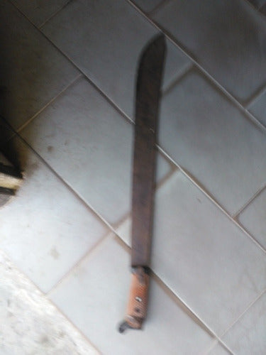 Machete Usado 1