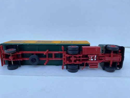 Camion 1/87 H0 Mercedes Benz 4