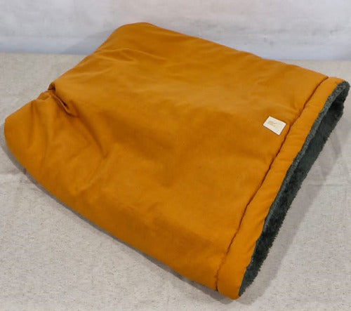 DecoPet-Rox Reversible Cave Sleeping Bag for Dogs and Cats 2