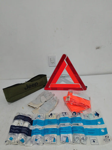 Kit De Seguridad Y Emergencia Con Baliza Triangular Jeep Org 4