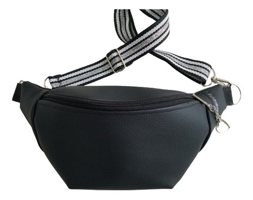 Exclusive Women's Fanny Pack with Metal Hardware/PU - Black 0