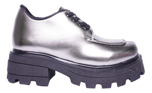 Women's Platform Lace-Up Moccasin Shoe - Modern Design 28