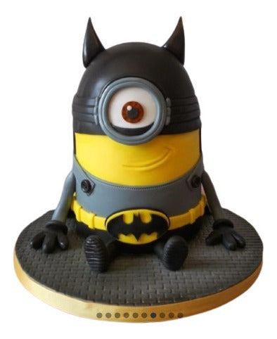 Delicias Lourdes Torta Minions Superheroes 0