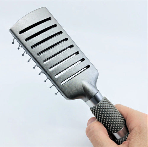 Geo2000 Nano Silver Vent Hairbrush for Straightening and Styling 1