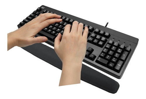 Adesso Memory Foam Keyboard Wrist Rest 2