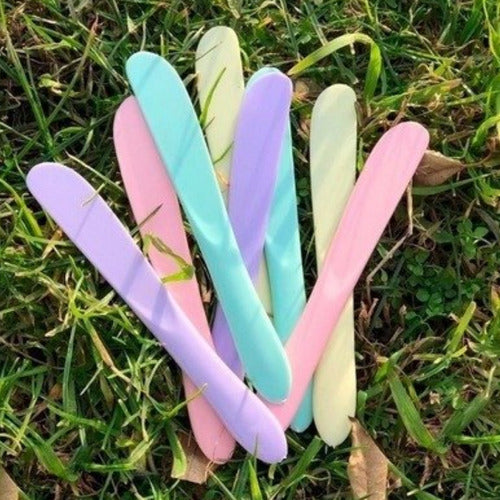 10 Acrylic Spreader Knives for Spreading in Colors 3