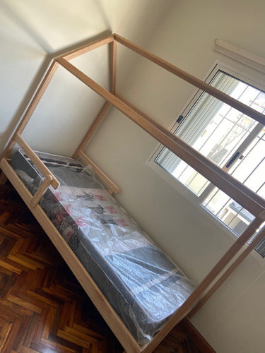 Universo Montessori Bed 1