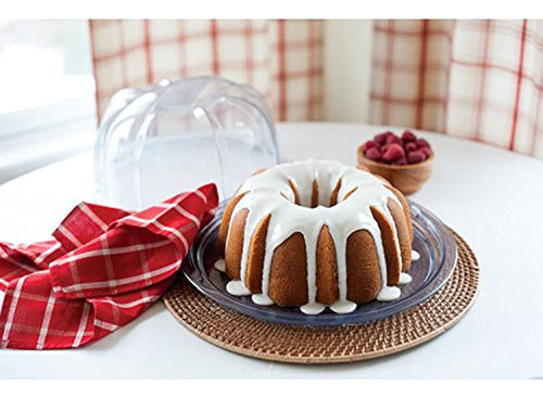 Nordic Ware Deluxe Bundt Cake Keeper, Clear 1