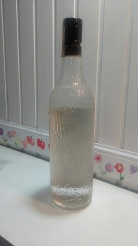 Antigua Botella Llena  Orloff  Vodka/brasilera_ Martinez_ 6