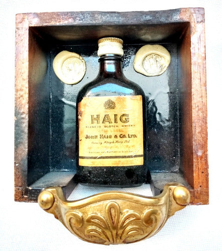 Miniatura Antigua Botellita Whisky Haig S/ Base Madera 1