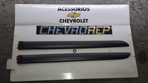 Chevrolet Molduras De Puerta X 4 Juego Aveo Original GM 93744252 1