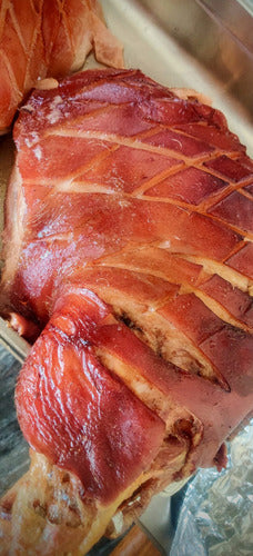 Braised Pork Ham for 30/35 People + Breads + Premium Sauces 1