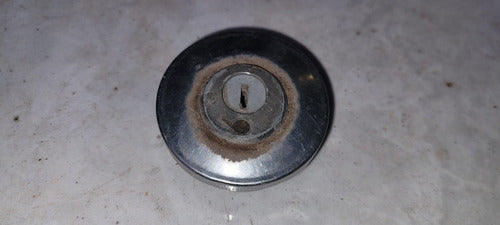 Insignia Yamaha 50 Y Tapon 1