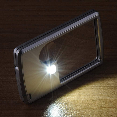 LED Lighted Card Magnifier with Double Magnification 1