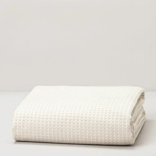 Ecosystem Honeycomb Quilt I 1 1/2 Plaza I Beige Color 0