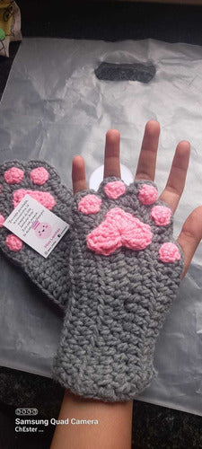 Crochet Fingerless Mittens Huellitas by Misslanitas 0