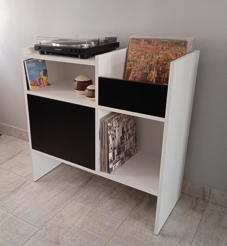 Vinyl Record Player and Albums Table Furniture with Shelf In Stock 20