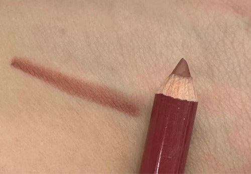 Katalia Lip Liner Frostburg Creamy 3