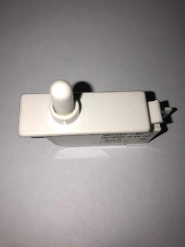 Interruptor Switch De Puerta Heladera Gafa No-frost Original 1