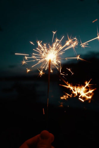 Luces De Bengala Estrellitas Fuegos Fríos 72 Und. Centellas 4