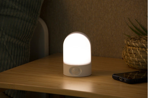 Chunghop Mini Rechargeable Lamp with Photocell 5