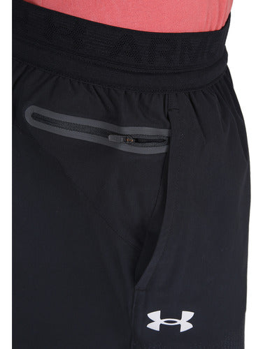 Under Armour Short Entrenamiento Print Peak Hombre en Negro 3