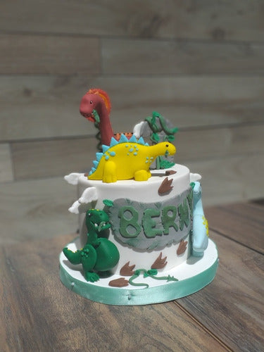 Pasteleria Prut Dinosaur Themed Birthday Cakes 5