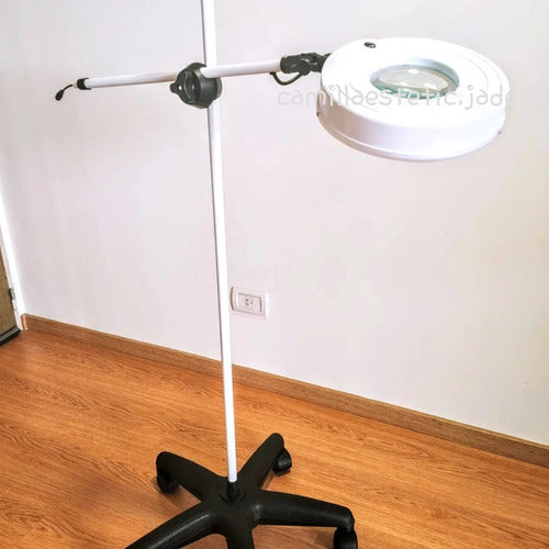 LED Cold Light Magnifying Lamp with 5 Wheels 4 Diopter 110mm VRH Special Offer 1