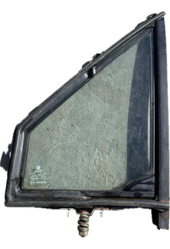 Chevrolet GMC Chevette Left Front Vent Window Glass 0