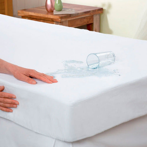 Amalfi Waterproof Mattress Protector - 1 Plaza 3