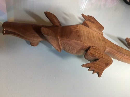 Escultura Yacare De Palo Santo Y Hueso - Original Regalo 6