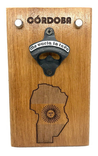 MeVuelaLaTapa Wall-Mounted Beer Opener with Magnet Córdoba 0