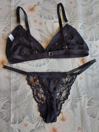 Lace Triangle Set with Adjustable Straps and Thong 7