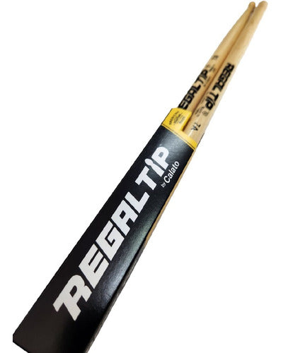 Regal Tip USA Hickory Wood Tip Drumsticks RW-205R 5A 3