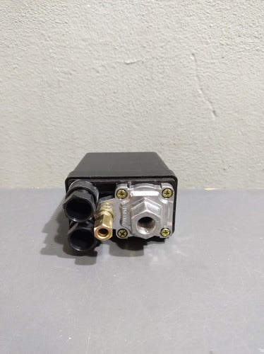 BTA Interruptor Presostato 1 Vía Compresor R2780245 1