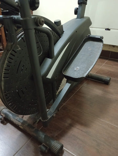 Elíptico Escalador Olmo Fitness 46 Con Asiento 1