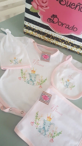 Sueño Dorado Personalized Baby Set - Birth, Bodysuit, Bib, Cap 0