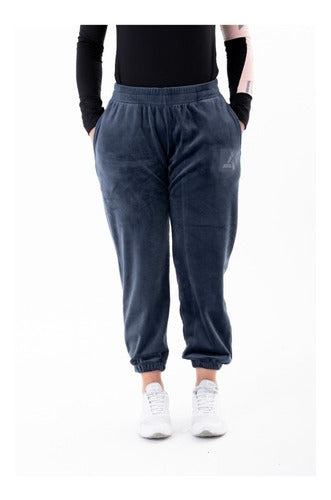 Urban Luxury - FSPORT Plush Set Women! Sweatshirt & Plush Cuffed Pants 2