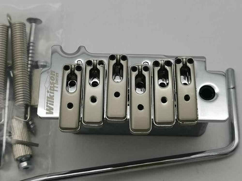 Ponte Tremolo Wilkinson Strato Caster 2 Pivôs Ibanez Tagima 2