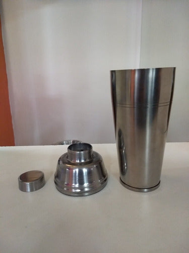 Bahia Cocktail Shaker with Stainless Steel Filter 2