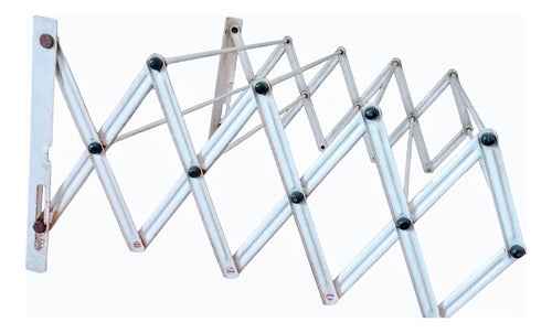 Saberlcor Extendable Wall-Mounted Rack 0