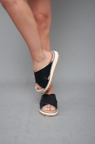 Women's Flat Urban Light Sandals Flip-Flops Comfortable - Cruz 26