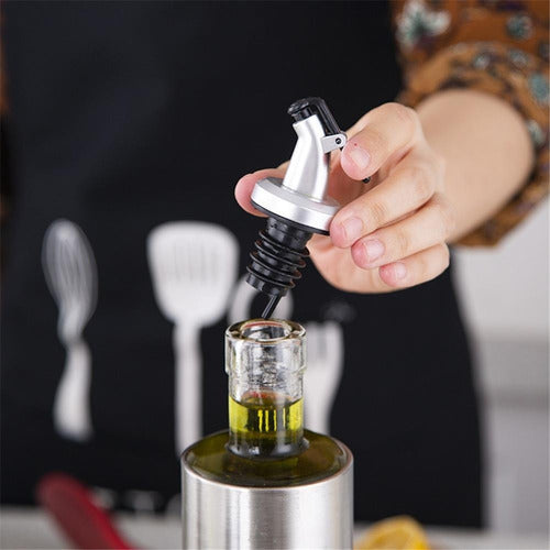 Kitchen Tools Olive Oil Dispenser, 300ml Glass Bottle with Pour Spout and Cap 1