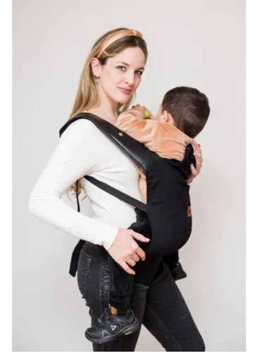 Ergonomic Baby Carrier Backpack Munami Up to 18 Kilos 3