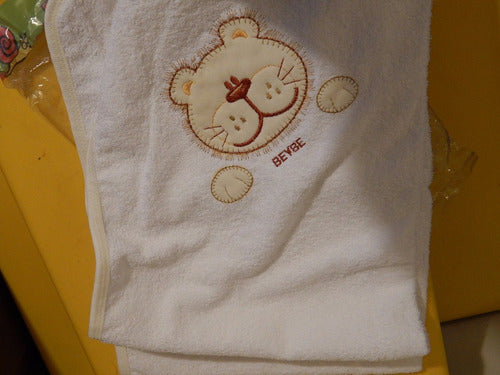 Embroidered Unisex Baby Towel Newborn White 3