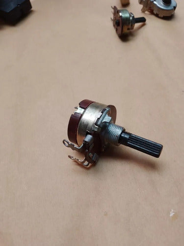 Noblex 10K Potentiometer with Switch Grooved Shaft 1